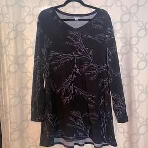 LuLaRoe Lynnae Long Sleeve Knit shirt with branch print